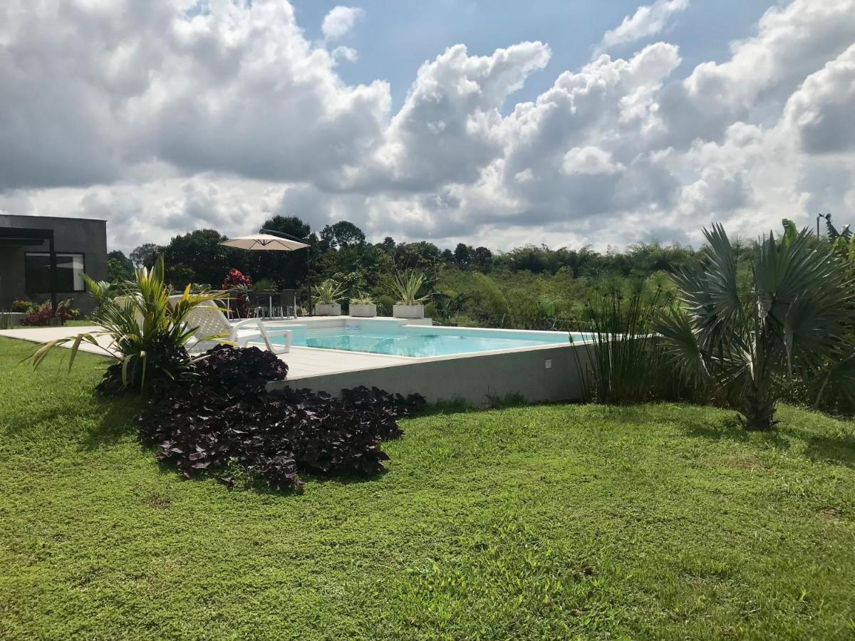 Torcaza casa de campo Quimbaya Esterno foto