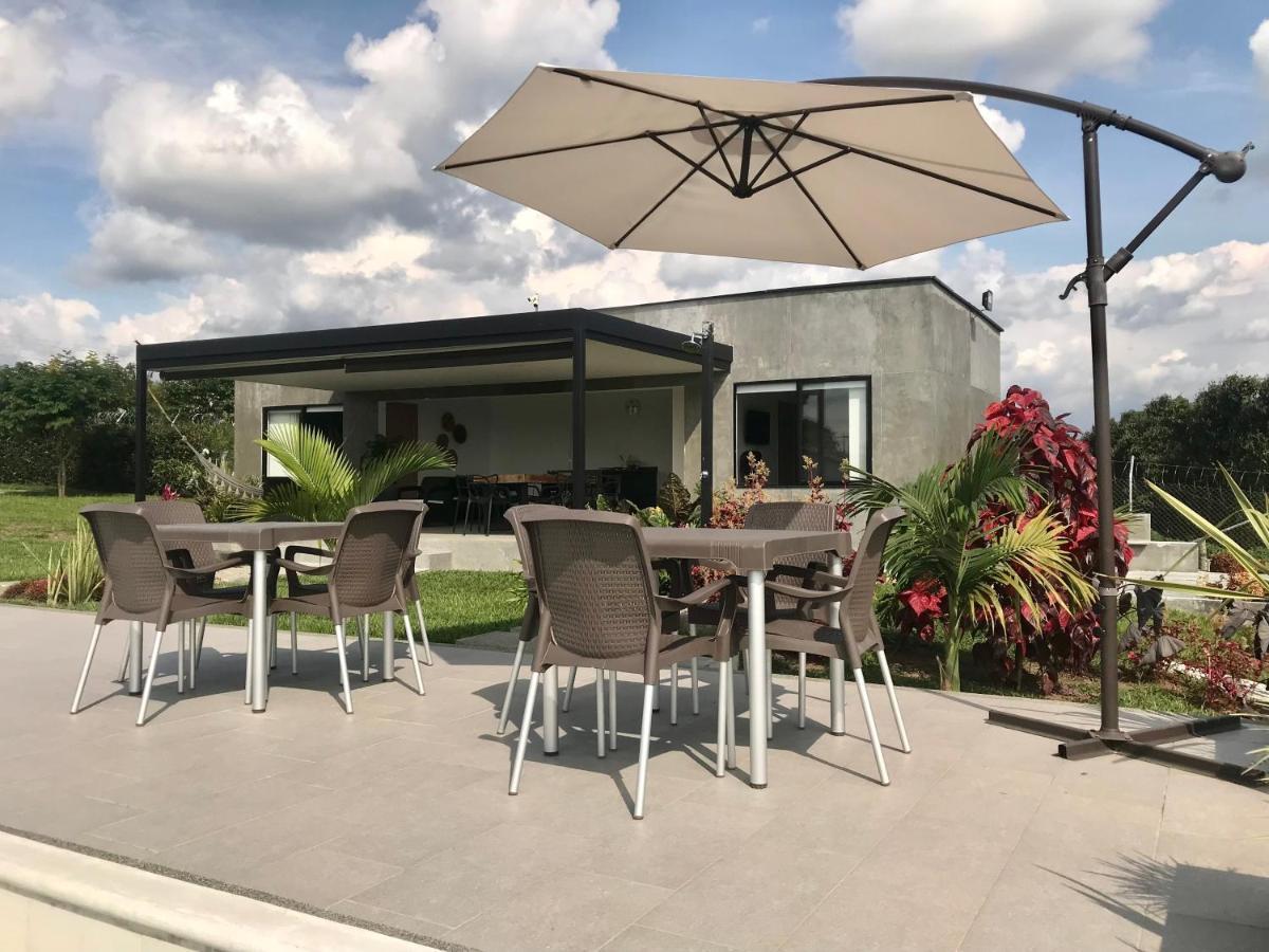 Torcaza casa de campo Quimbaya Esterno foto